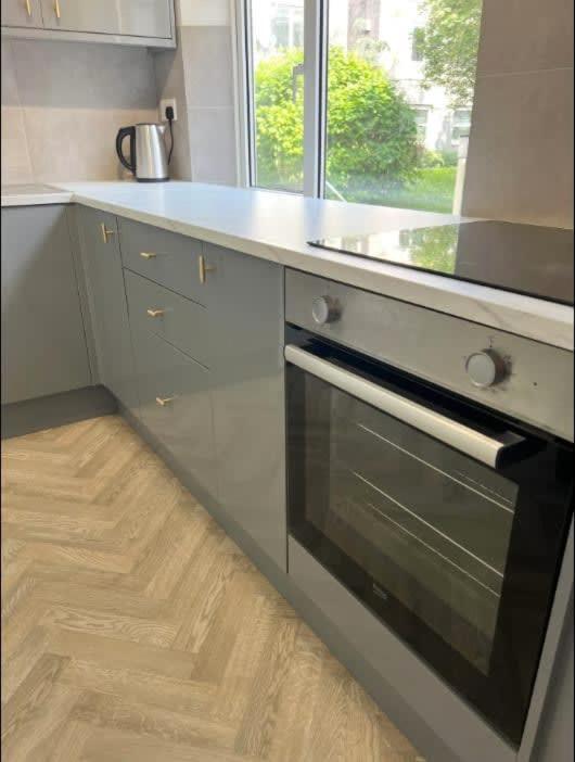 בריסטול Montague Central One Bedroom Flat With Parking מראה חיצוני תמונה